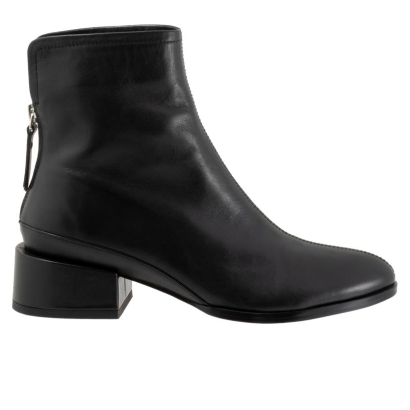 Cast Boot
