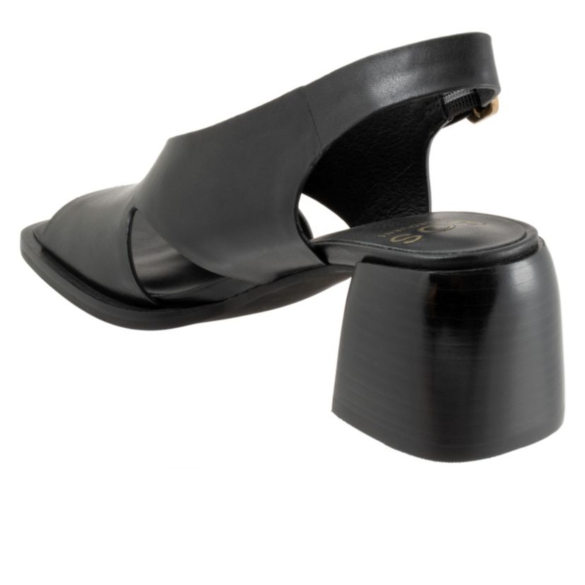 Isadora Sandal