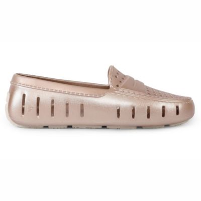 Floafers Women's Posh Driver Metallic Waterproof Loafer, Gold, 10M