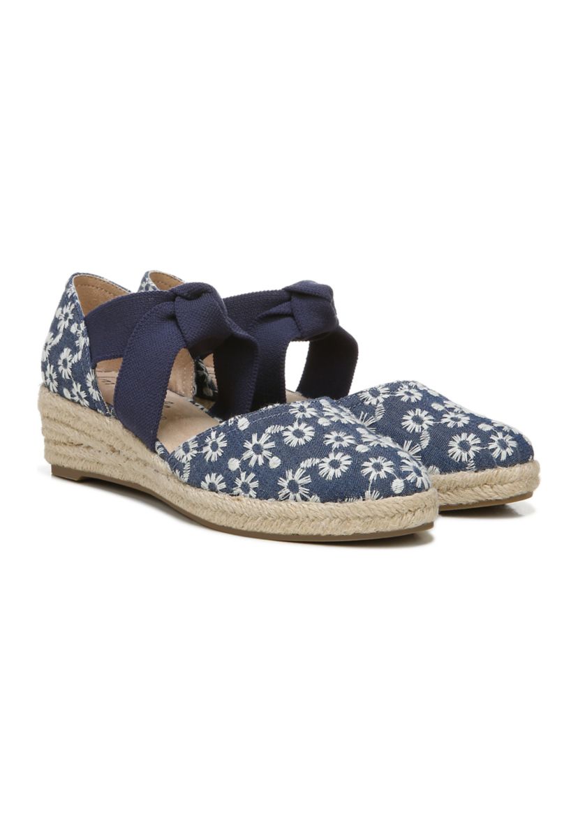 Kascade Espadrille Wedges