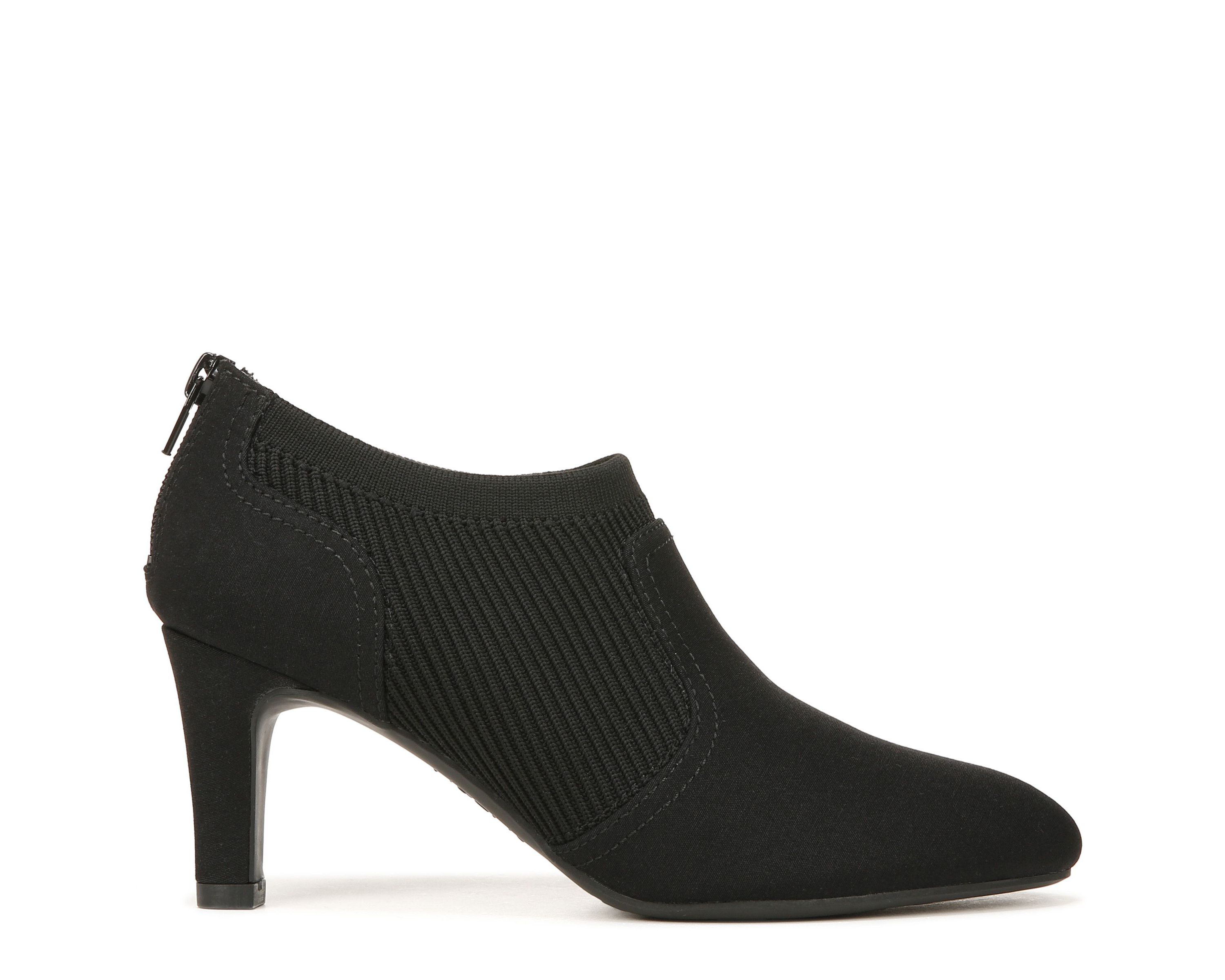 Gia Shooties