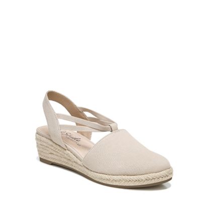 Belk women's best sale wedge shoes