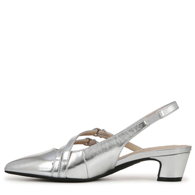Monique Slingback
