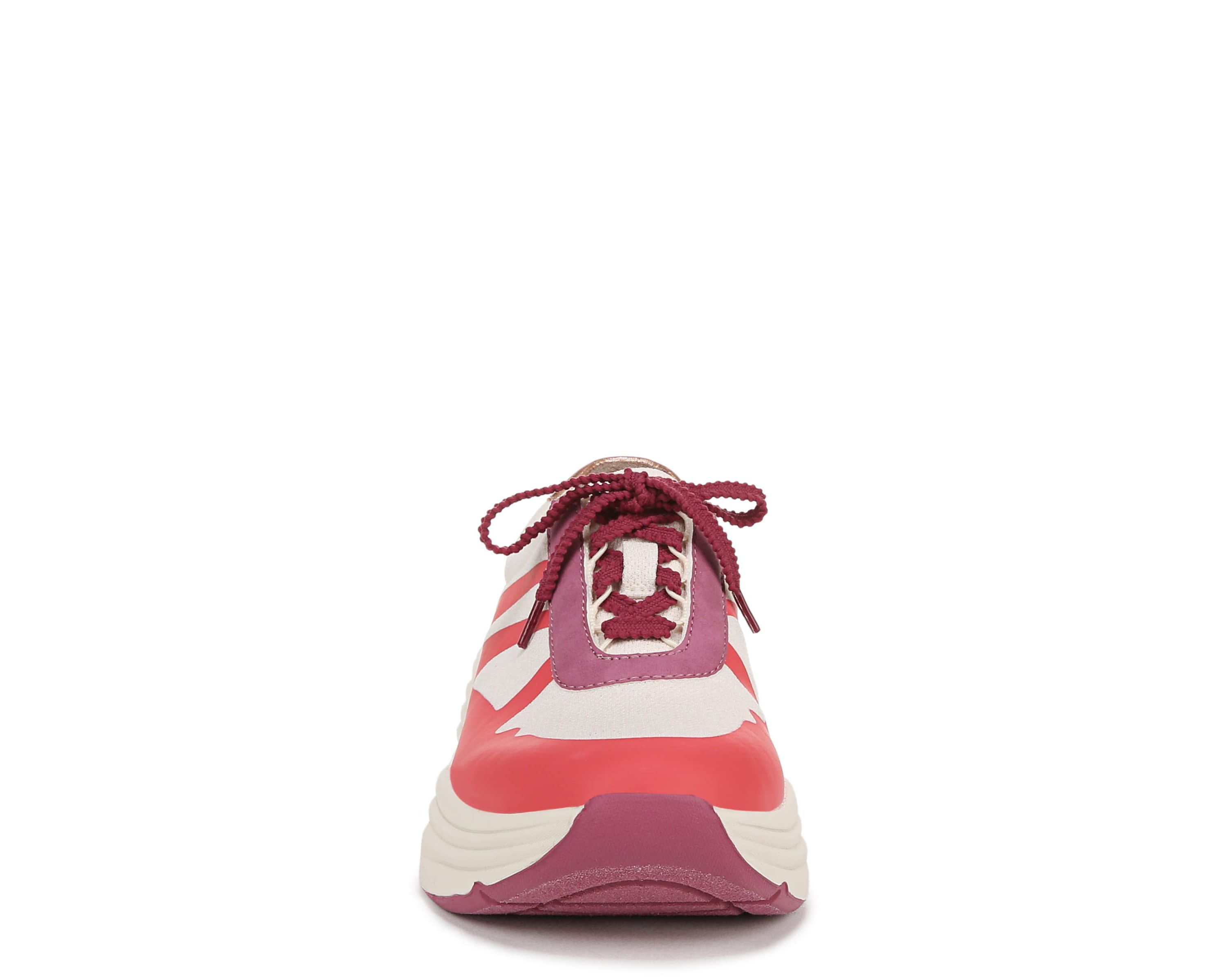 Impulse Sneaker