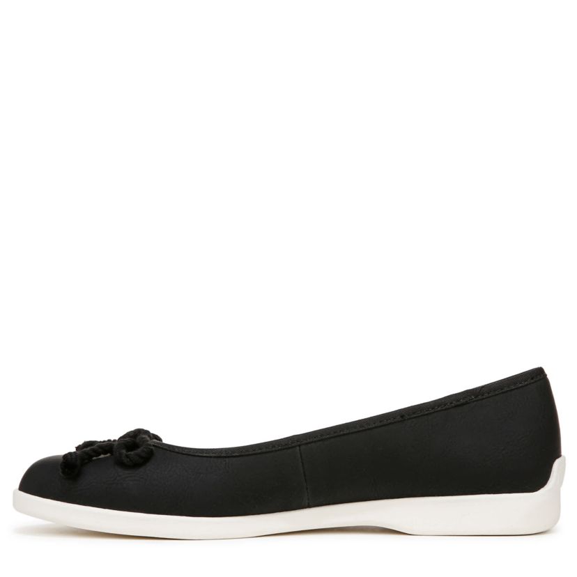 Maura Flat