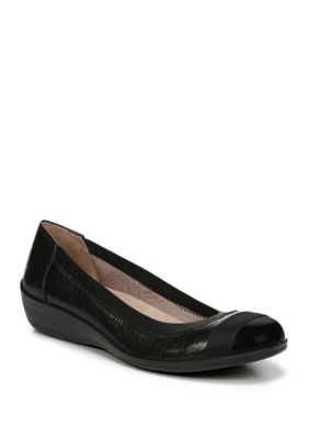 belk flat shoes