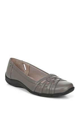 flats & ballerina