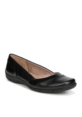 Comfortable Shoes for Women | belk