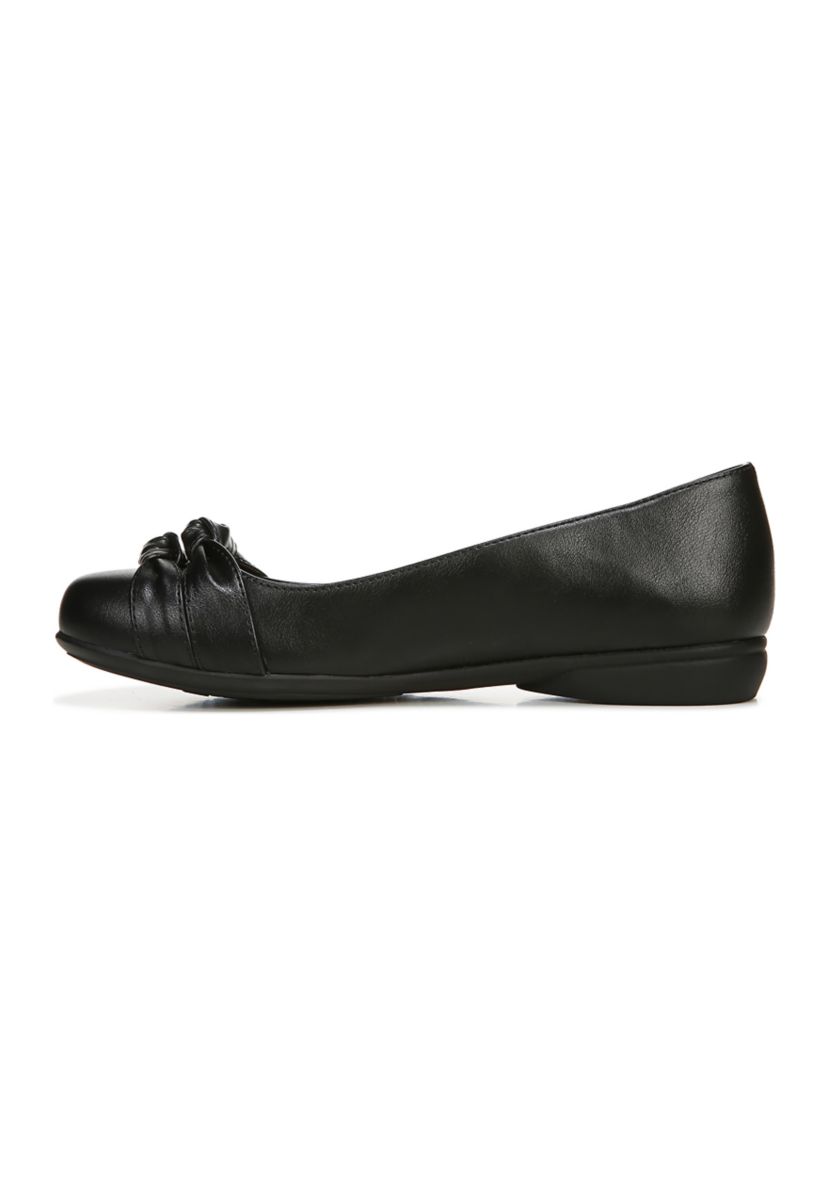 Anika Slip-On