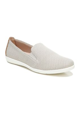 LifeStride Women's Next Level Moccasin, Beige, 7.5M
