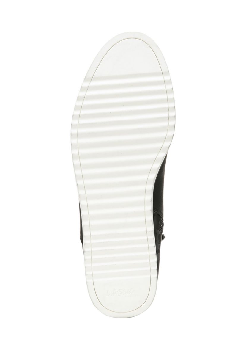 Zion Slip On