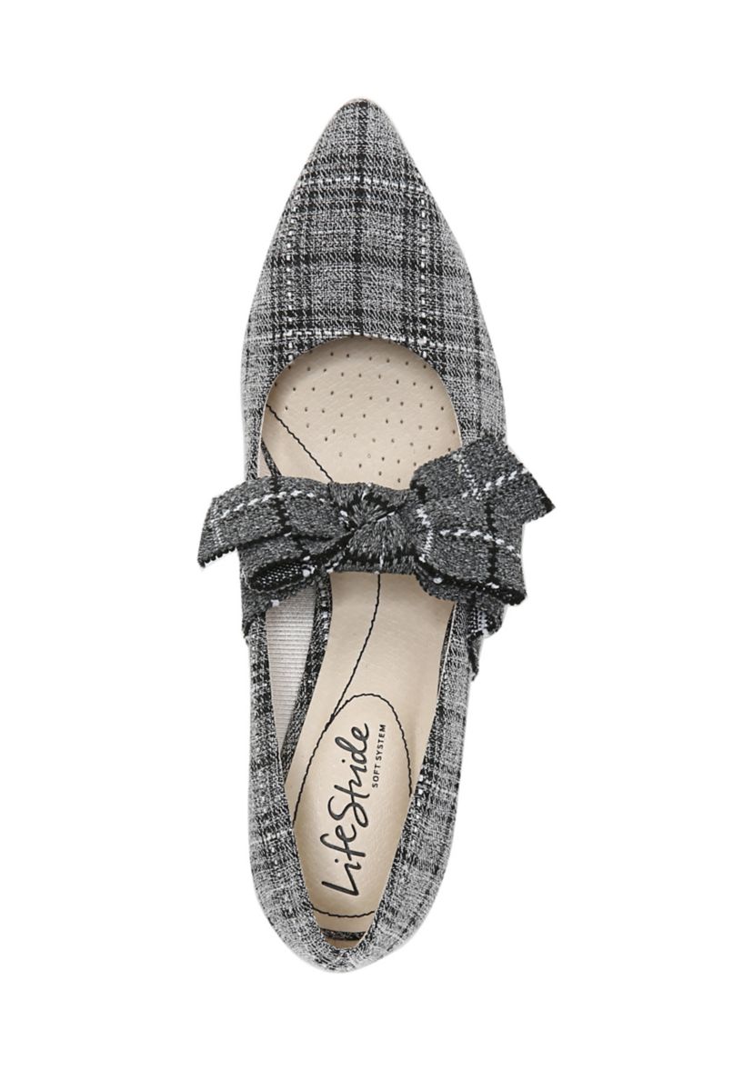 Sashay Mary Jane Pump