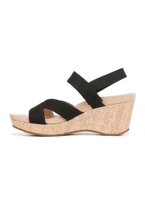 Belk best sale black sandals