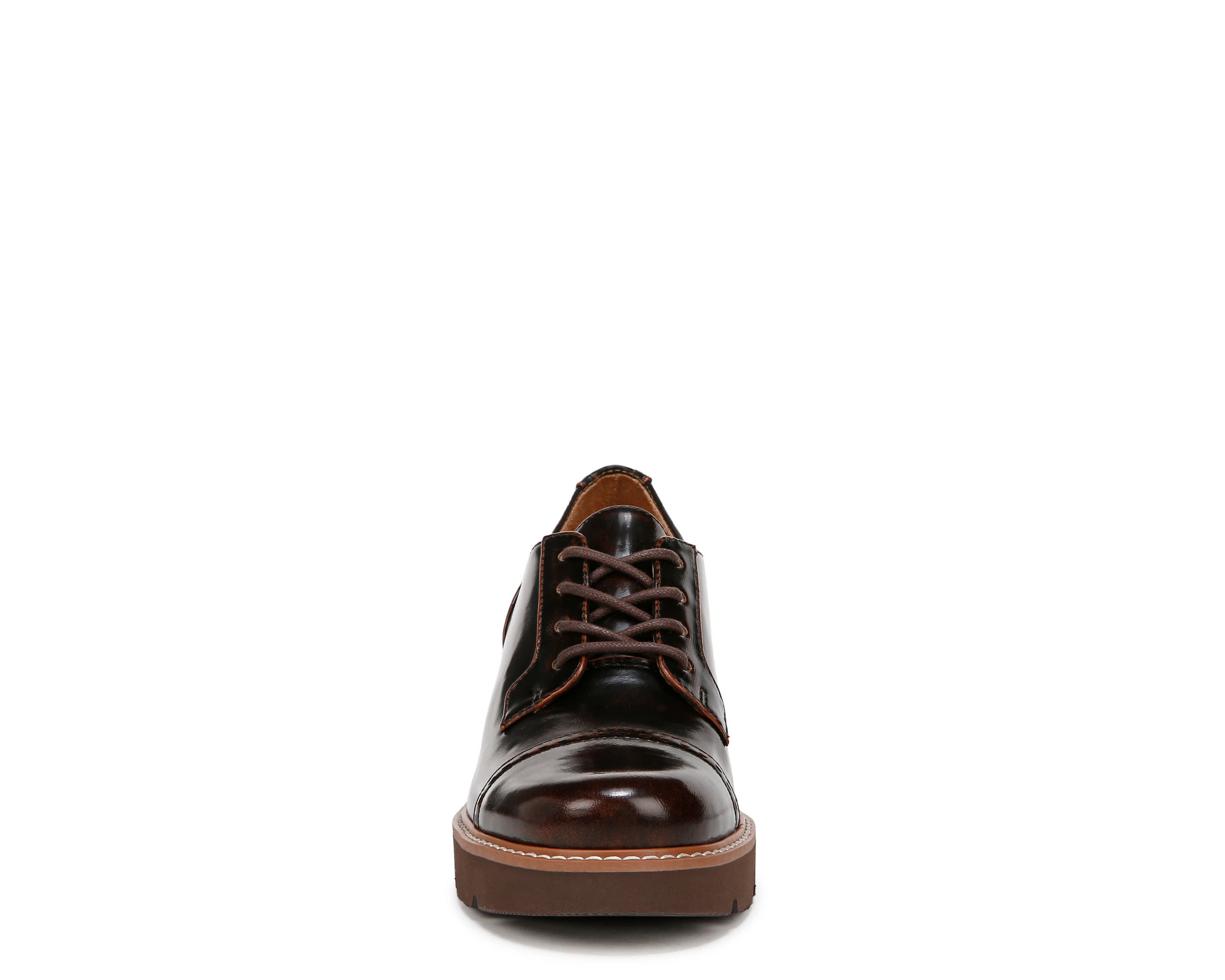 Cabaret Lace Up Lug Derby
