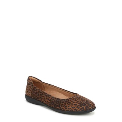 Naturalizer Women's Flexy Flat, Brown, 9W