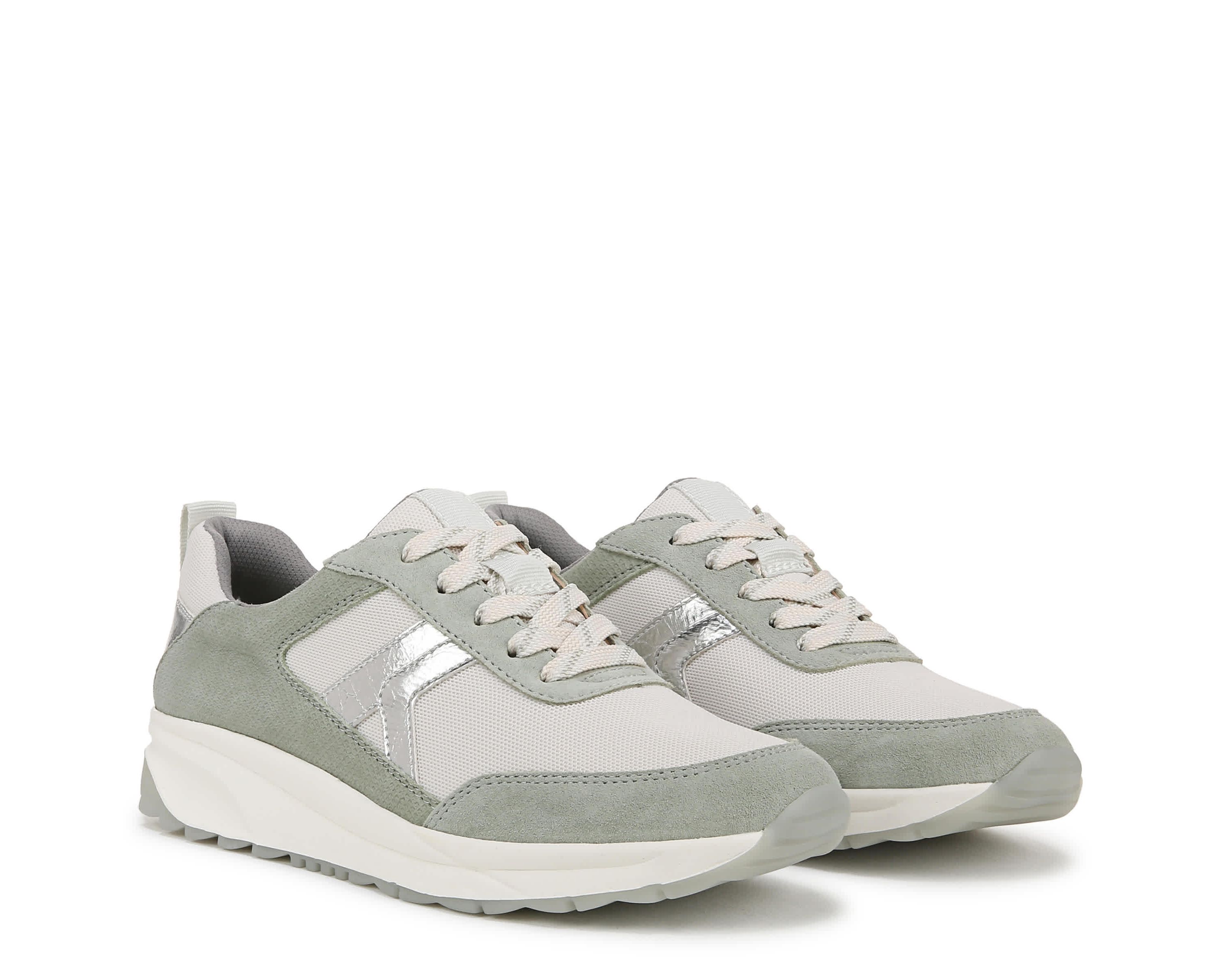 Shay Jogger Lace Up Sneaker