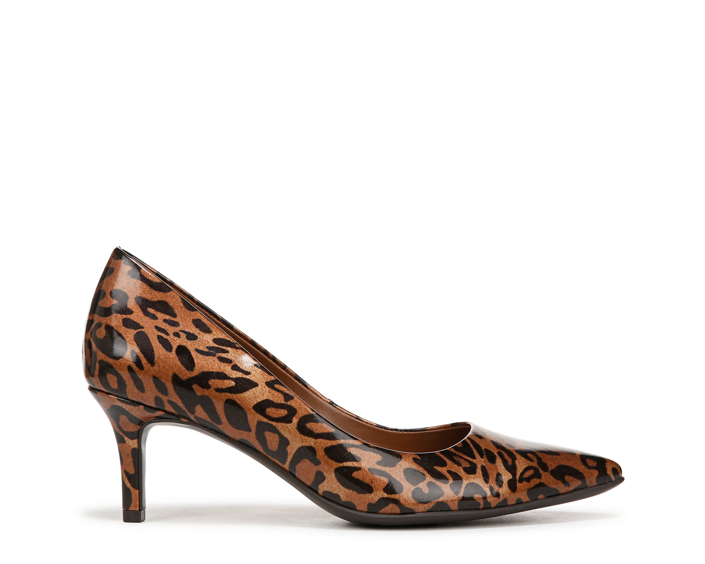 Everly Pump