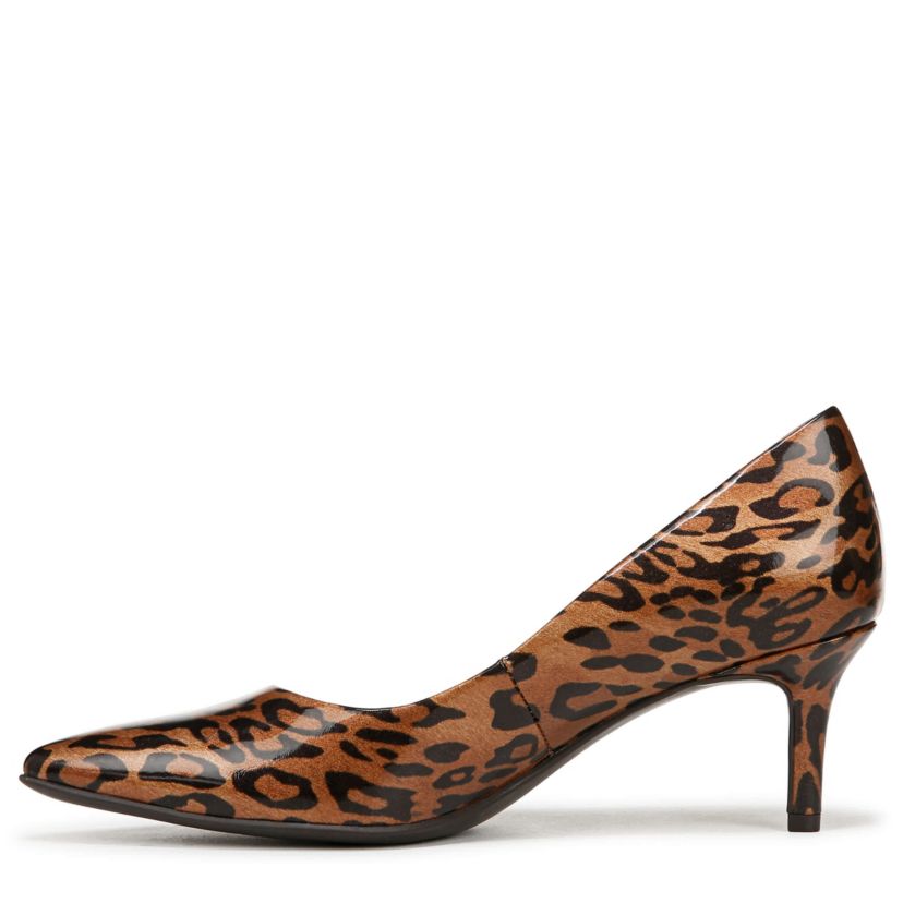 Everly Pump