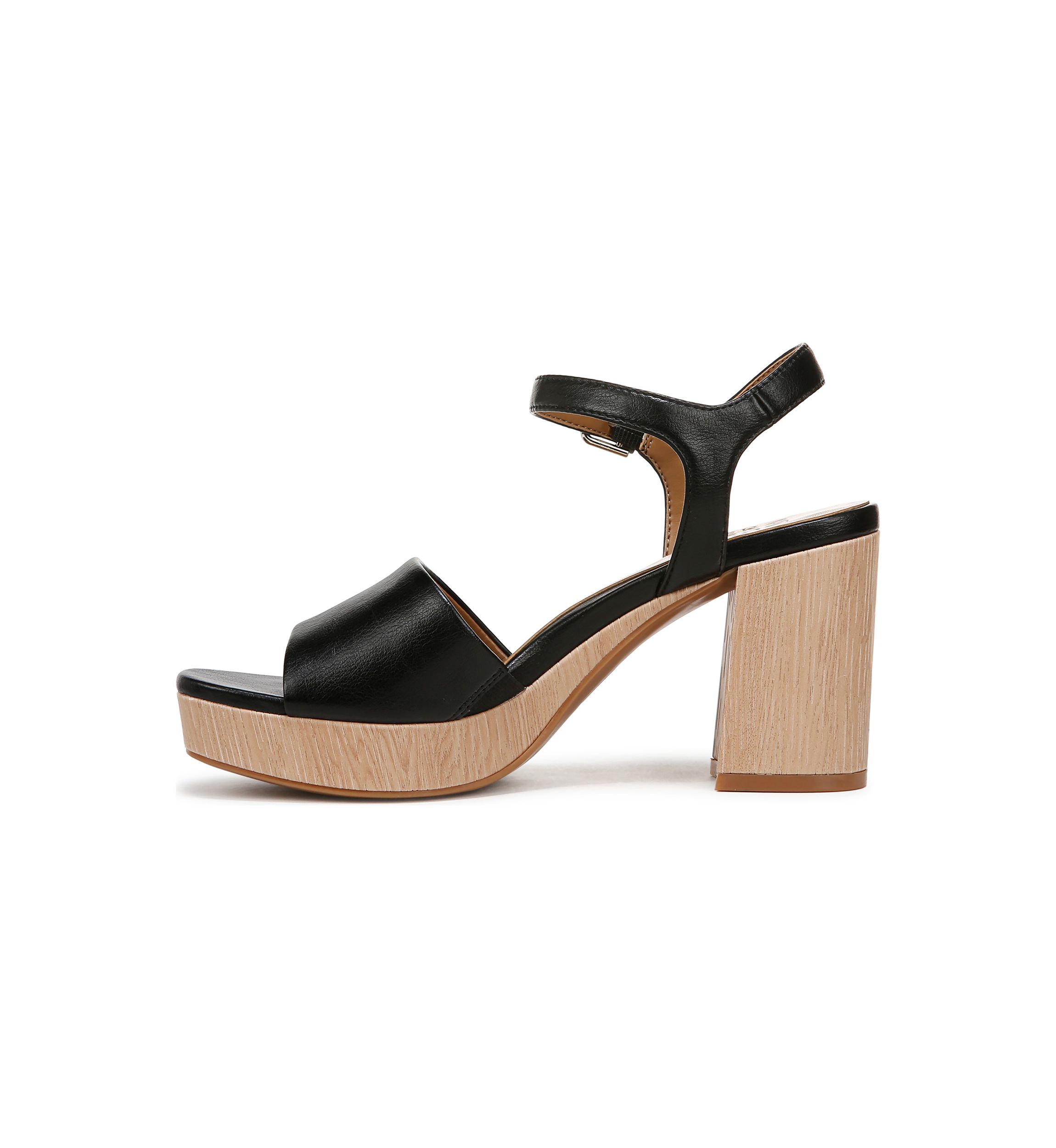 Kieran Sandals