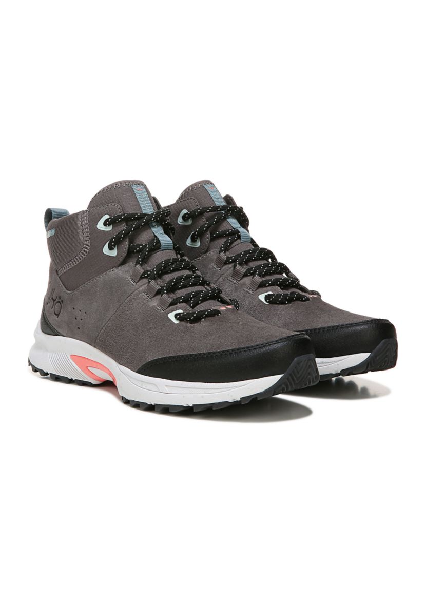 Summit Mid Top Hiker Boot