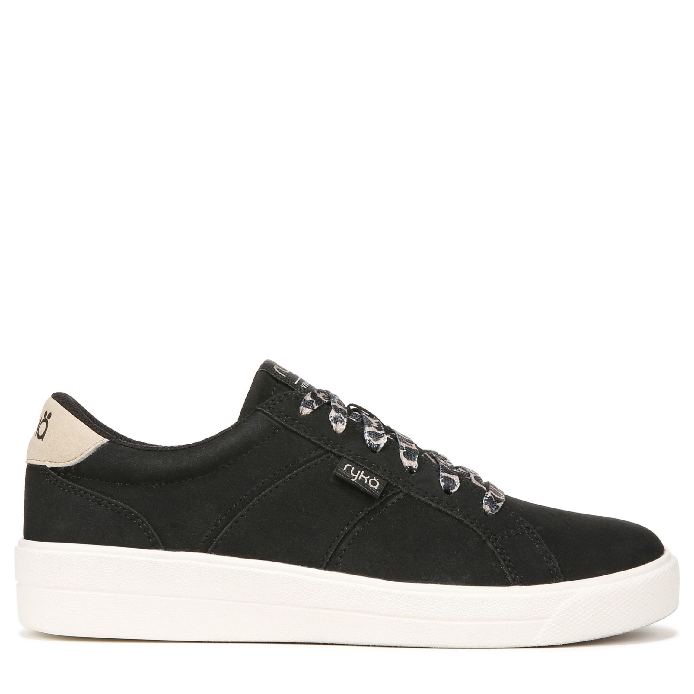 Viv Classic Lace Up Sneaker
