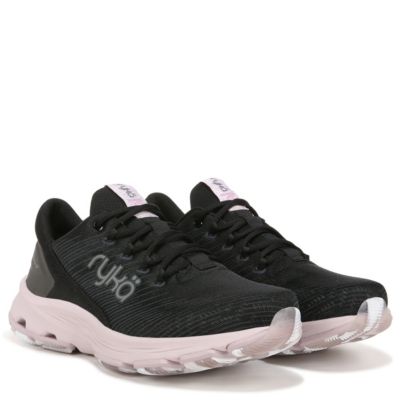 Belk womens best sale nike shoes