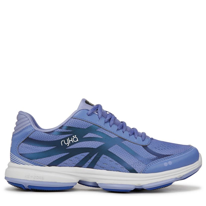 Devotion Plus 3 Walking Sneaker
