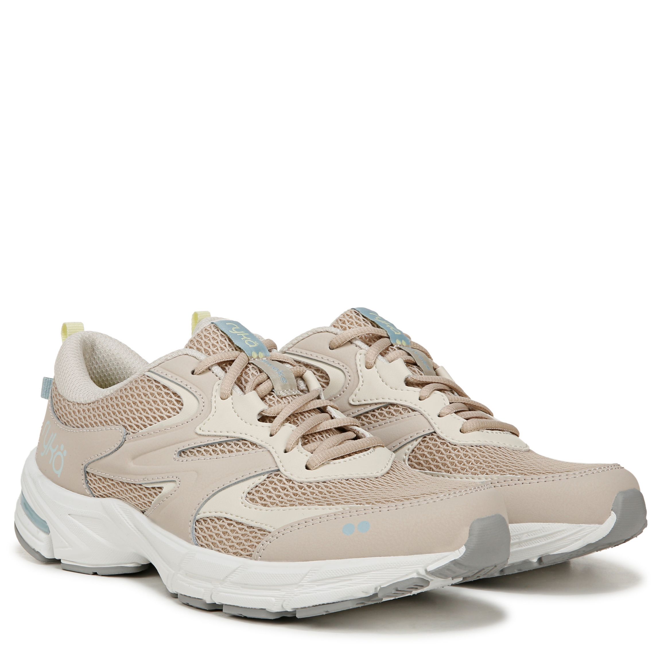 Invoke Walking Sneaker