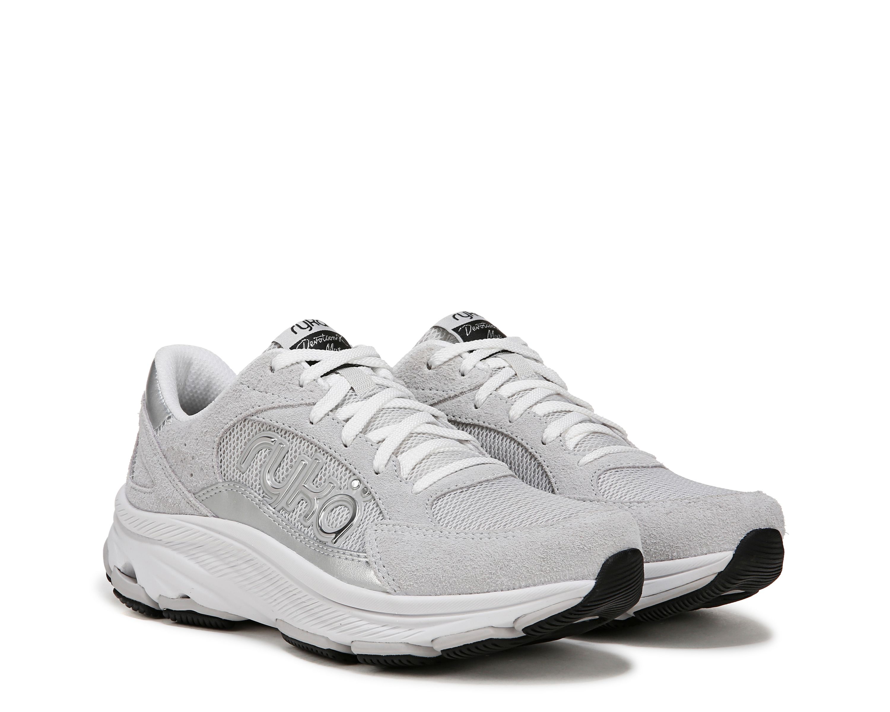 Devotion X Max Classic Walking Sneaker
