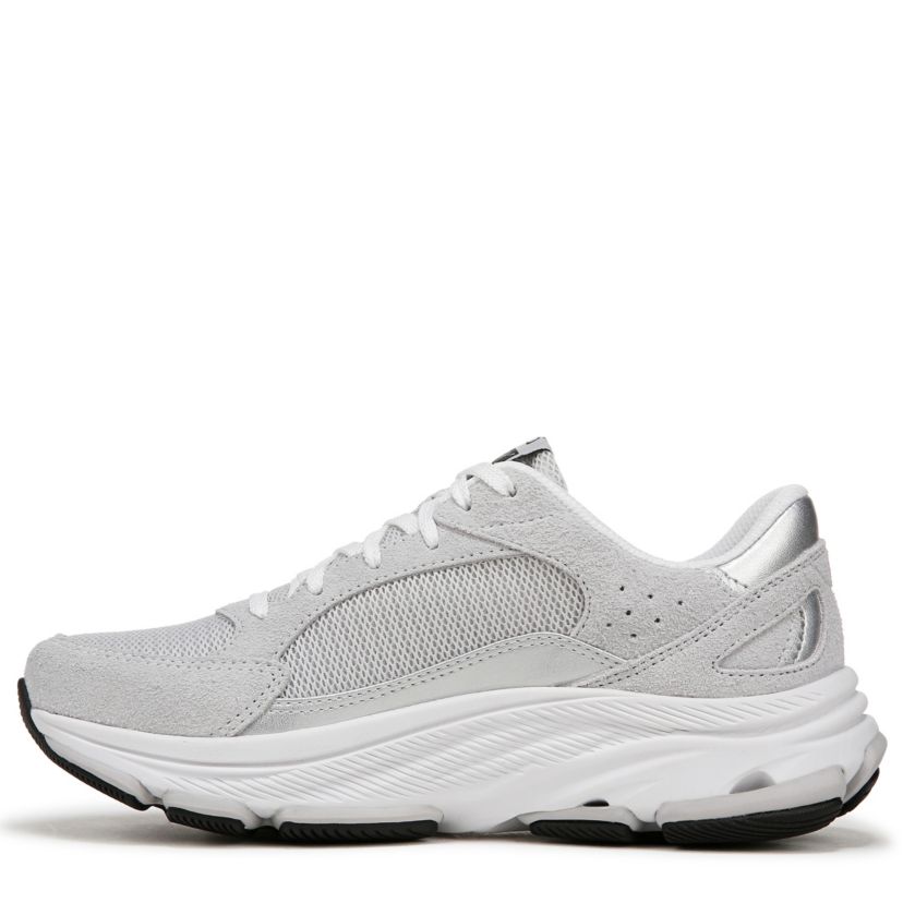 Devotion X Max Classic Walking Sneaker
