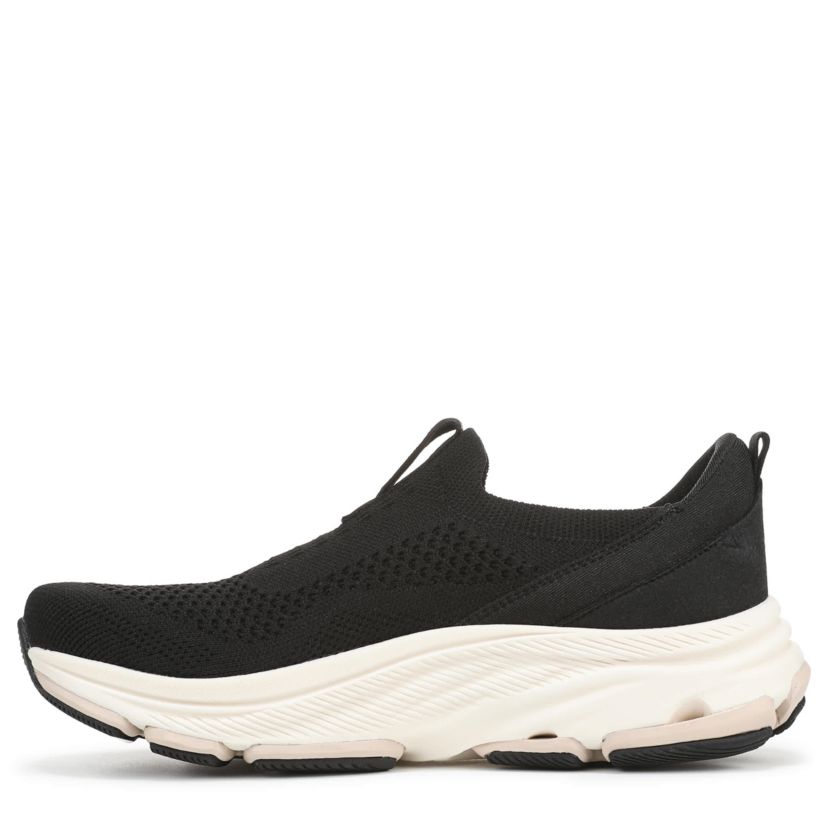 Devotion Max Knit Sneaker