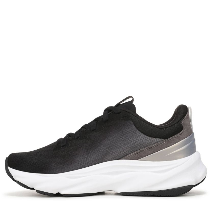 Elevate Lx Walking Sneaker