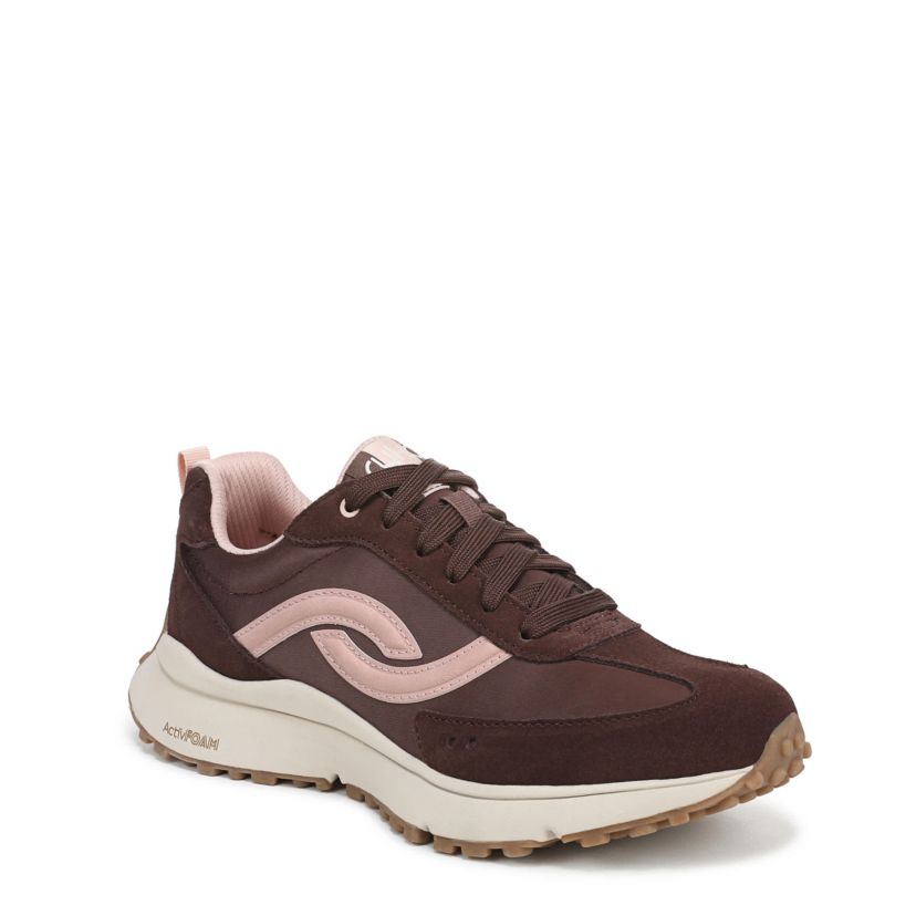 Jetsetter Sneaker