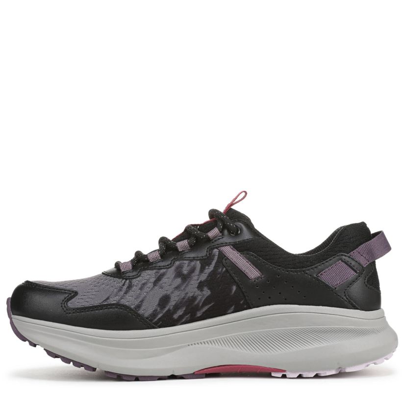 Treetop Trail Walking Sneaker