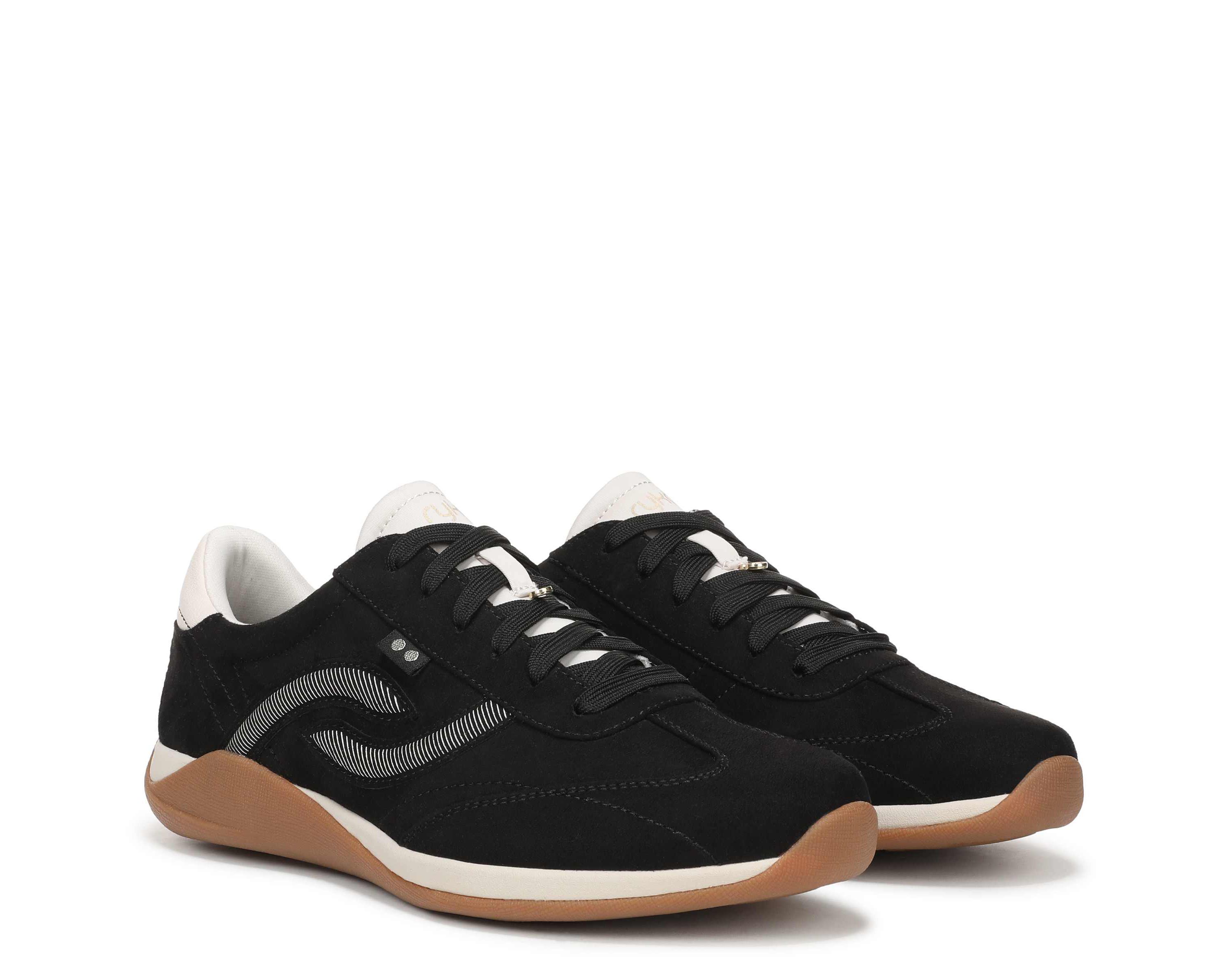 Era Lace Up Sneaker