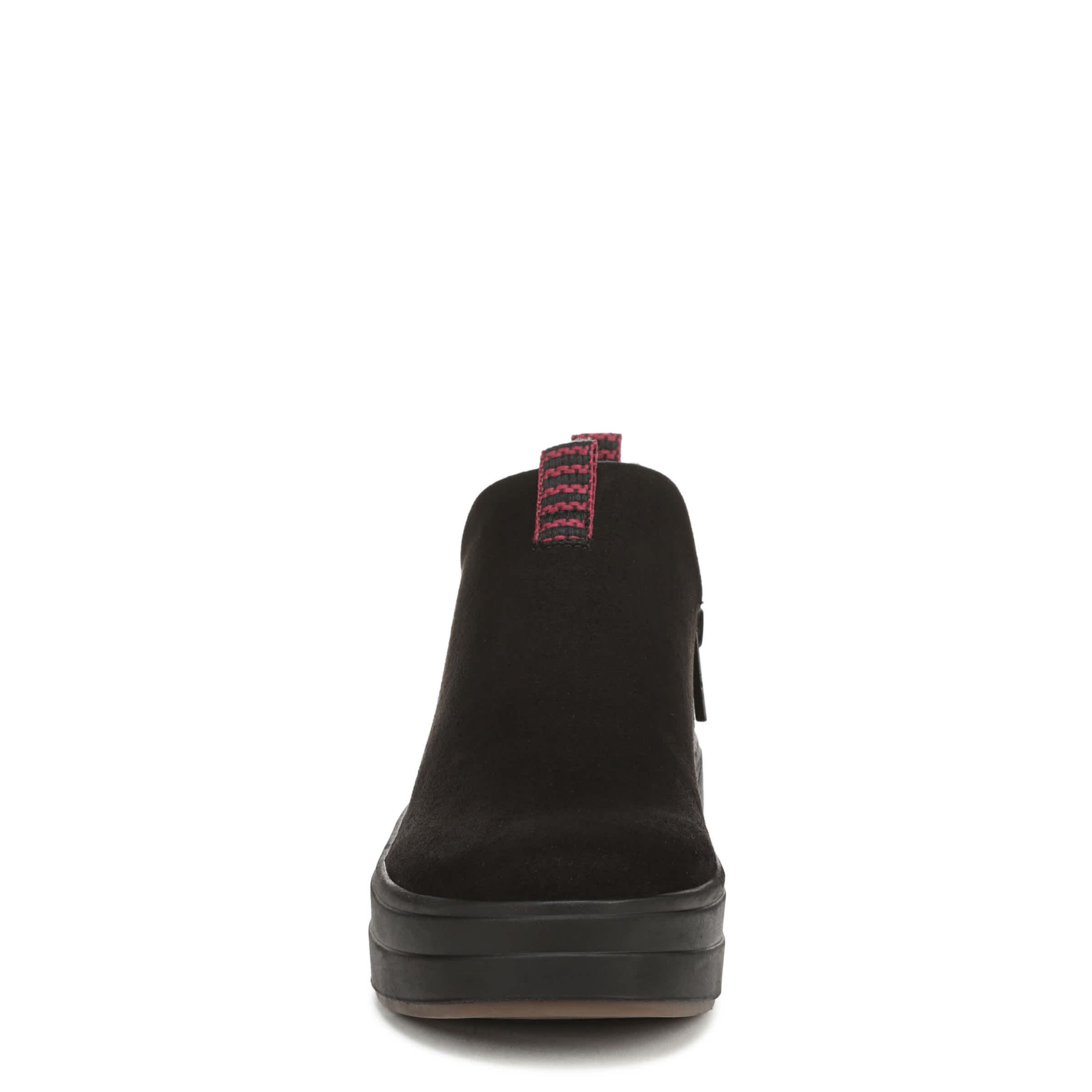 Vivie Ankle Bootie
