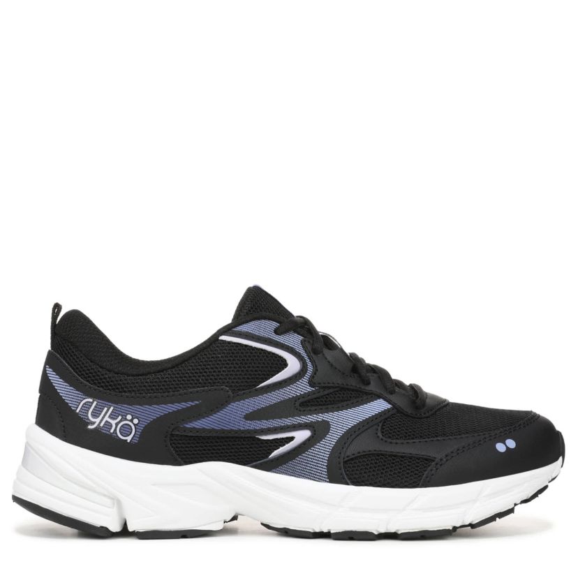Invoke 2 Walking Sneaker