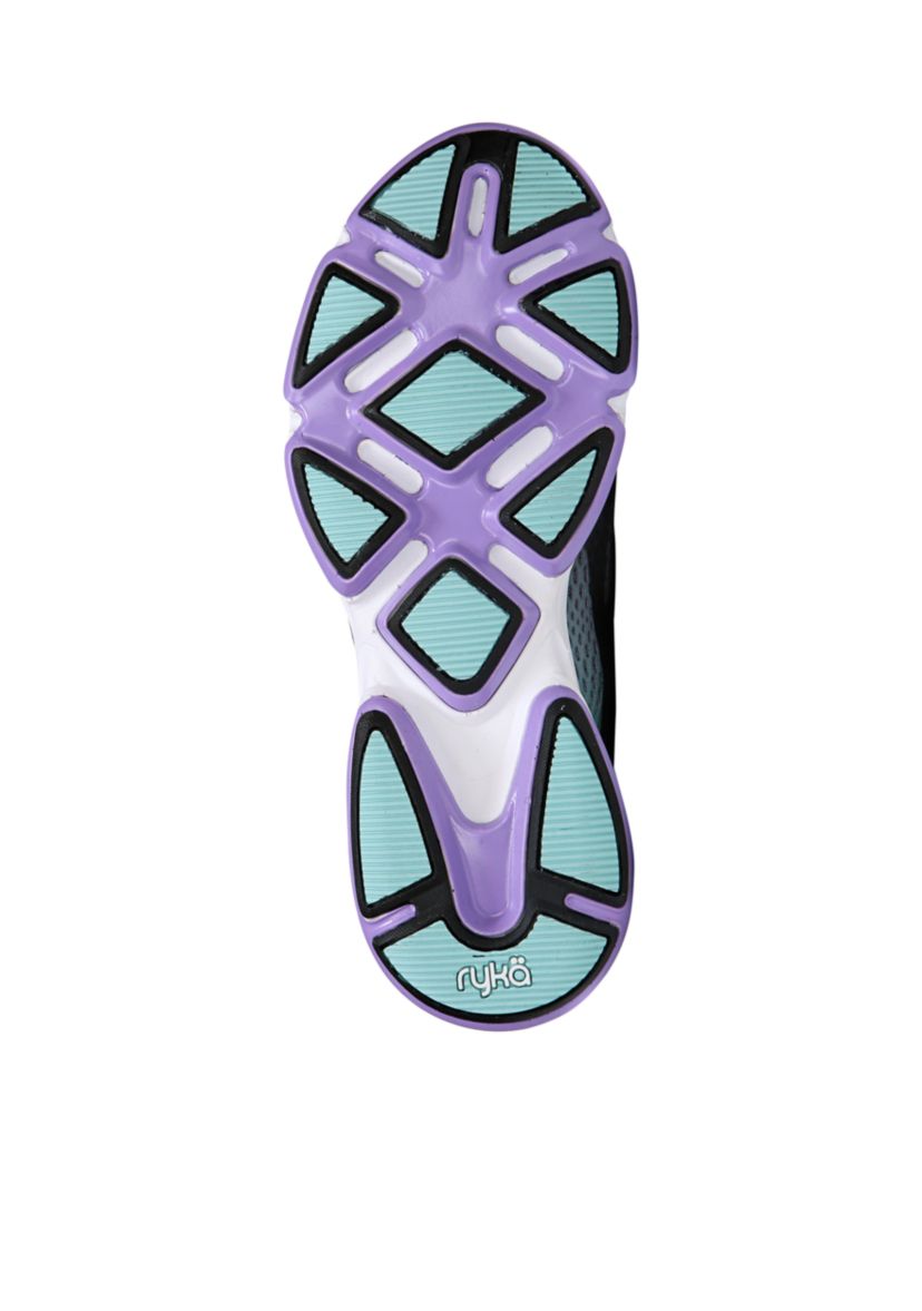 Devotion Plus Athletic Shoe