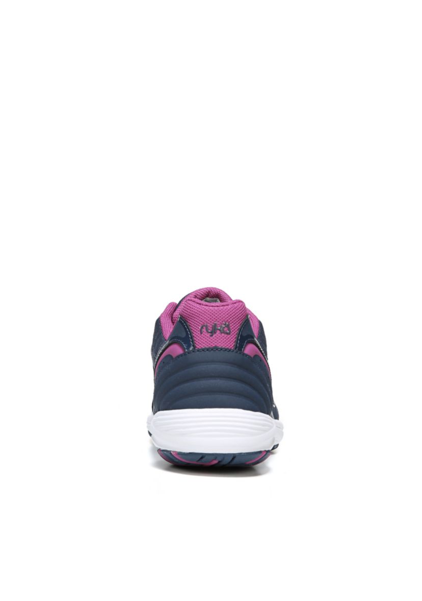 Dash 3 Walking Shoe
