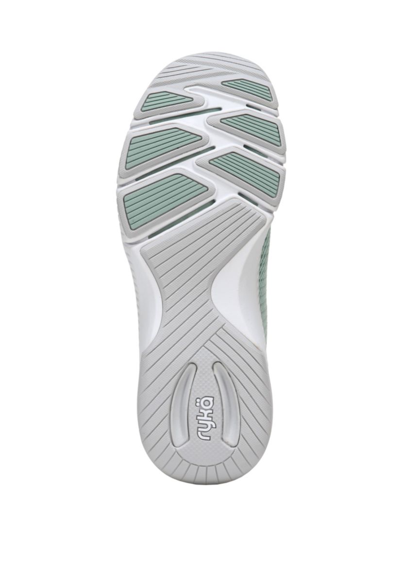 Rythma Sneakers
