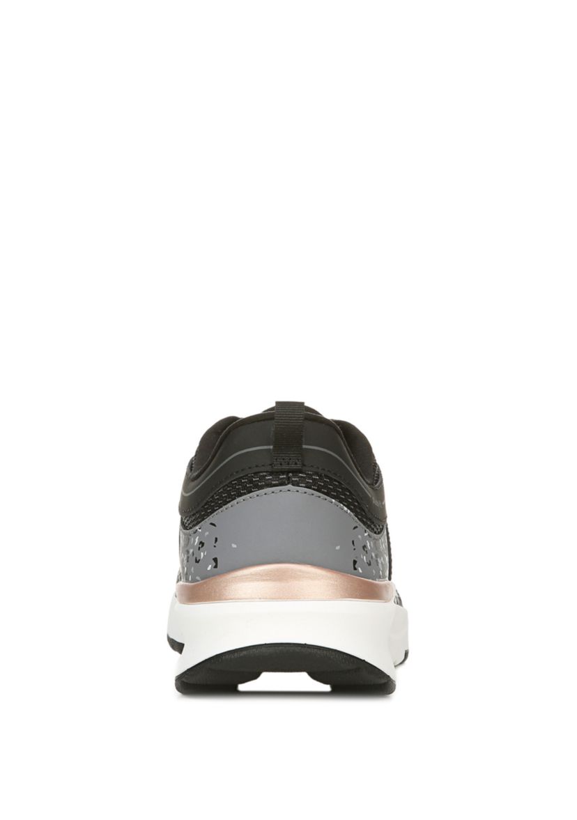 Tierza Oxford Walking Shoes