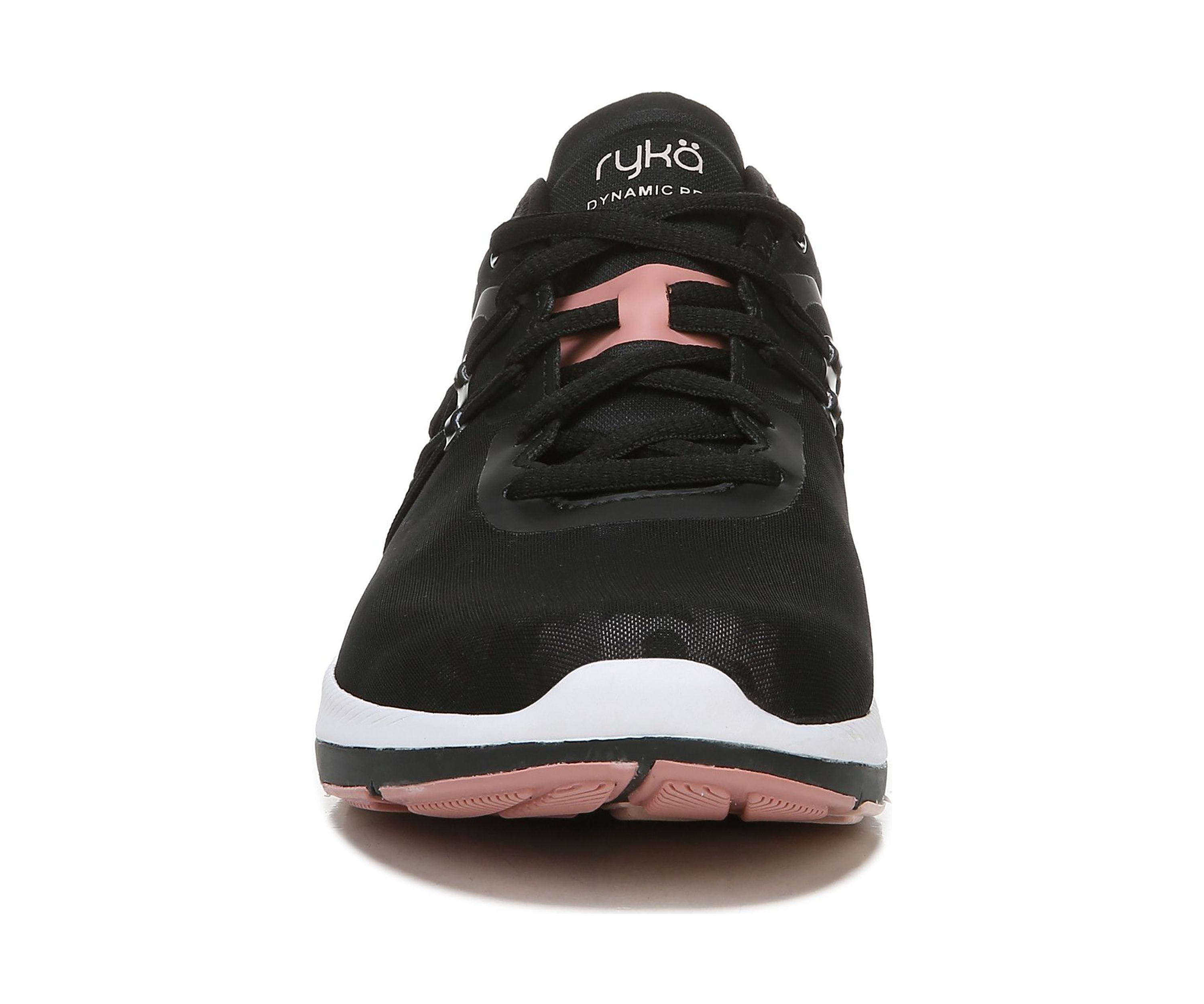 Dynamic Pro Training Sneaker