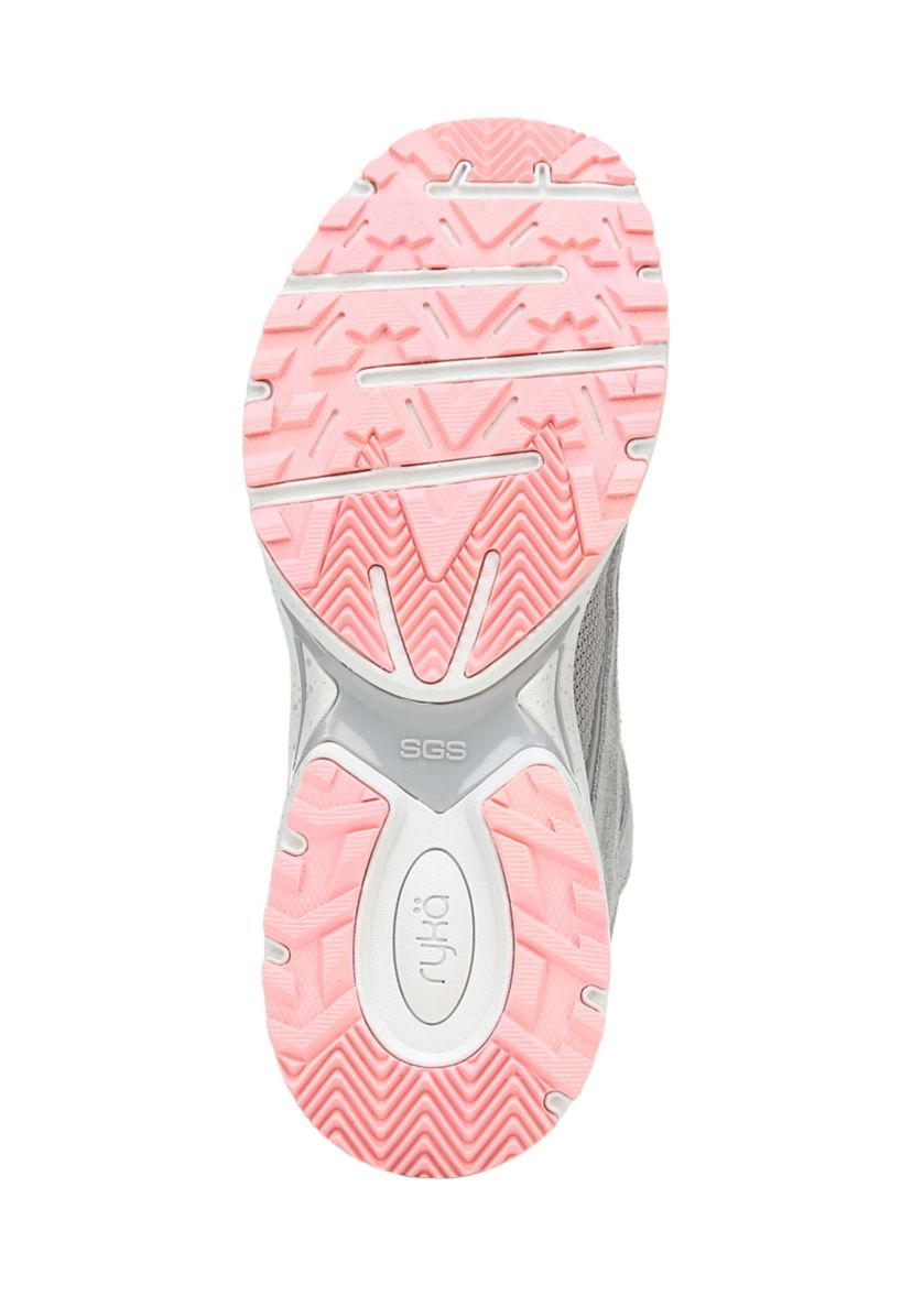 Sky Walk Trail Walking Shoes