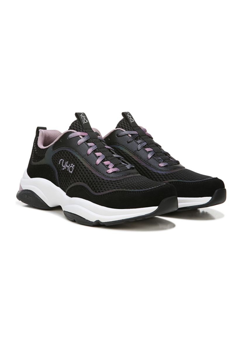 Nostalgia Walking Shoe
