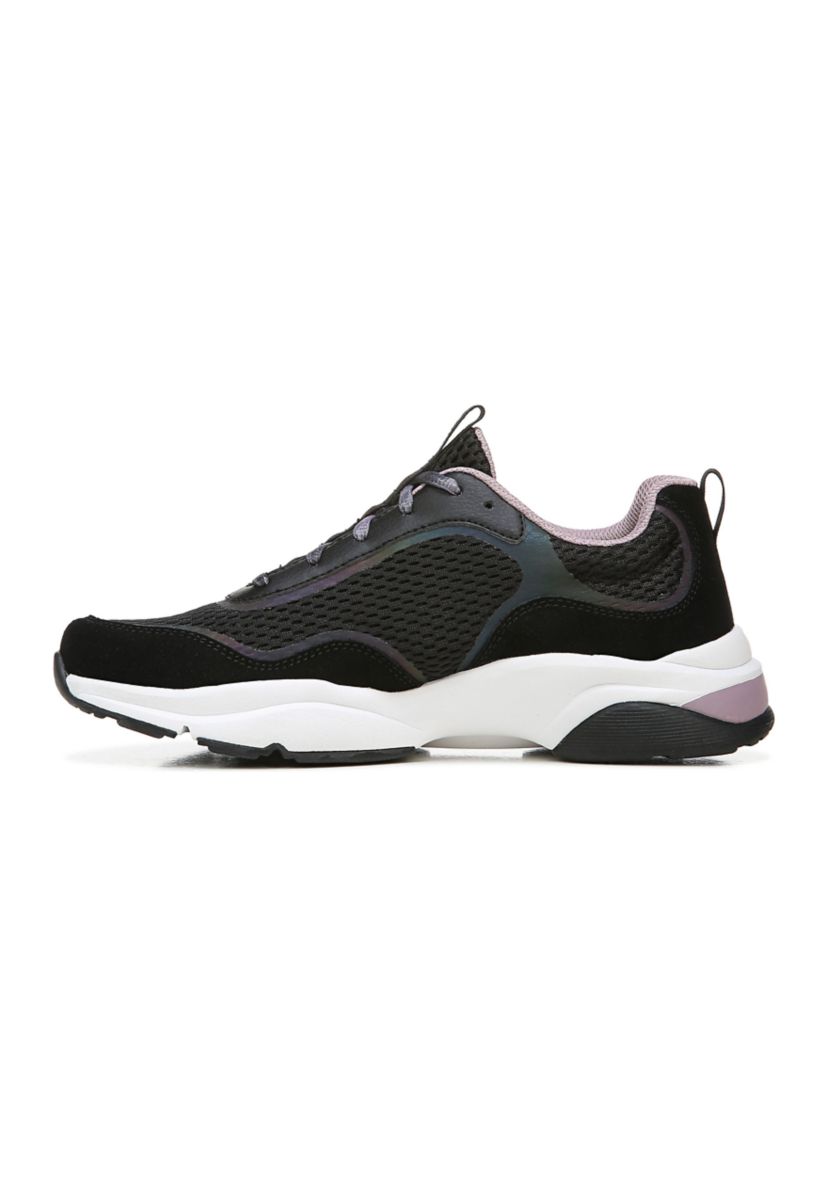 Nostalgia Walking Shoe