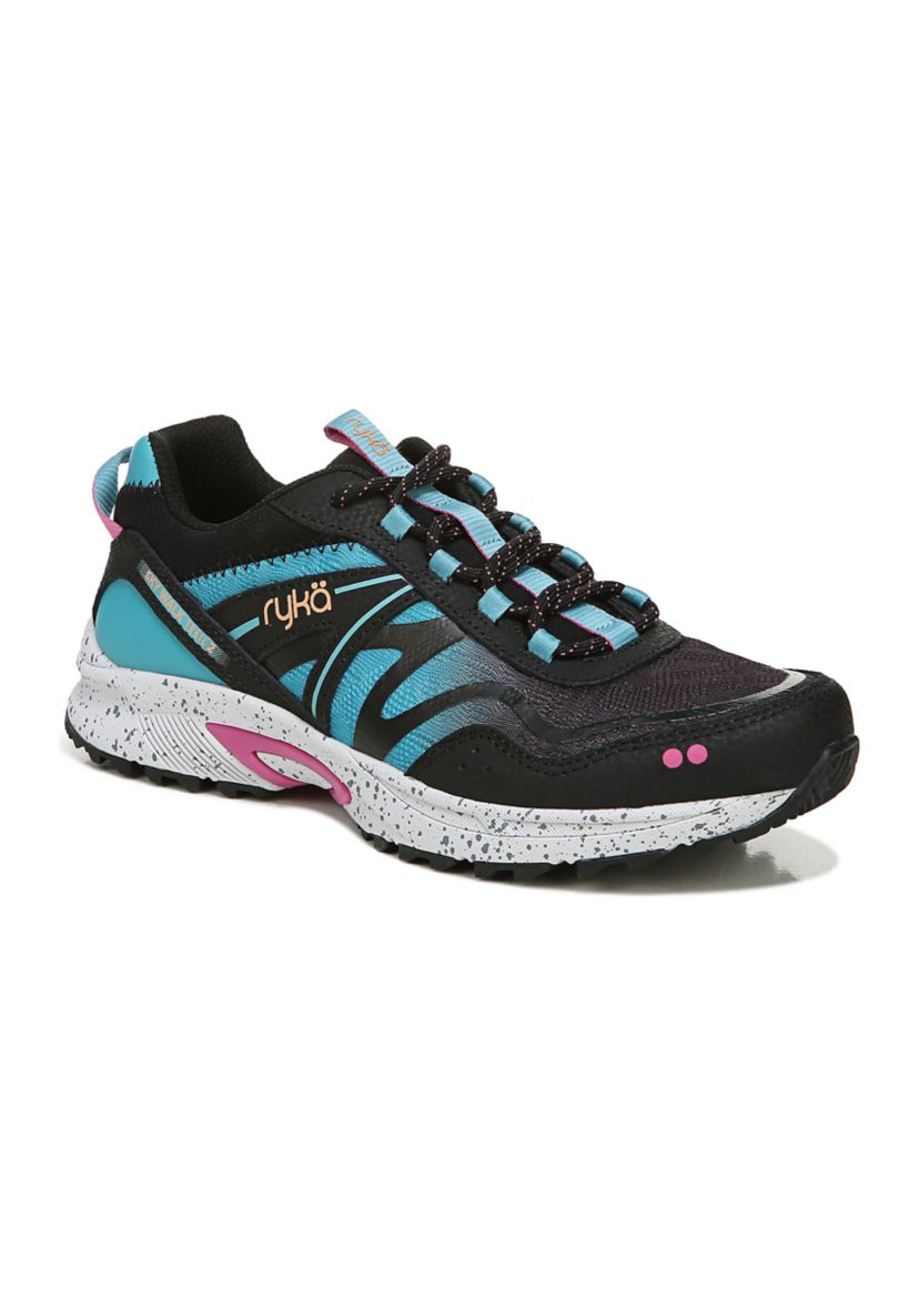 Sky Walk Trail 2 Sneaker