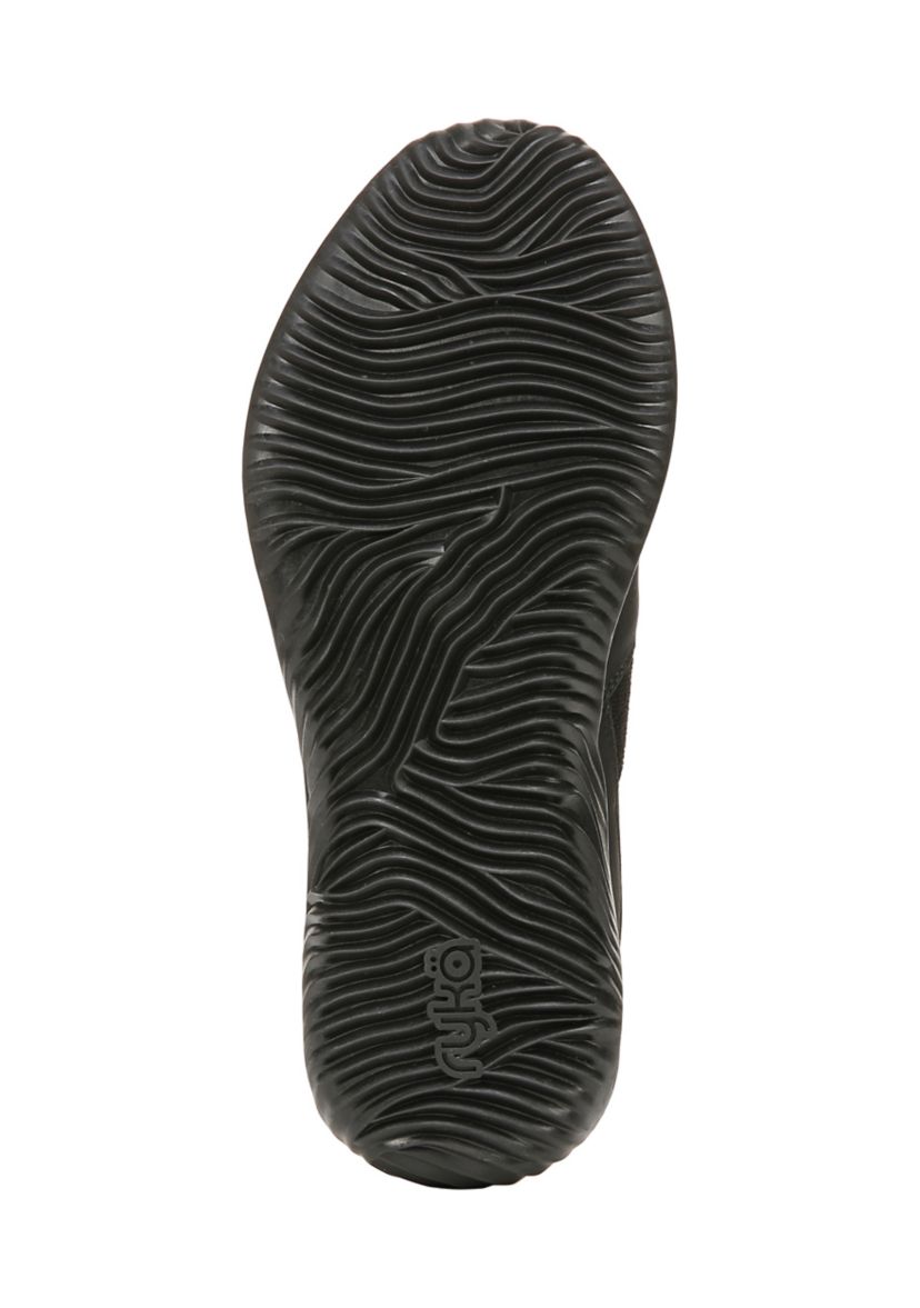 Echo Slip On
