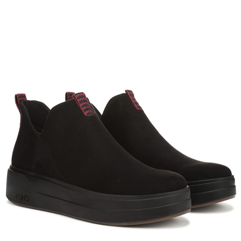 Vivie Ankle Bootie