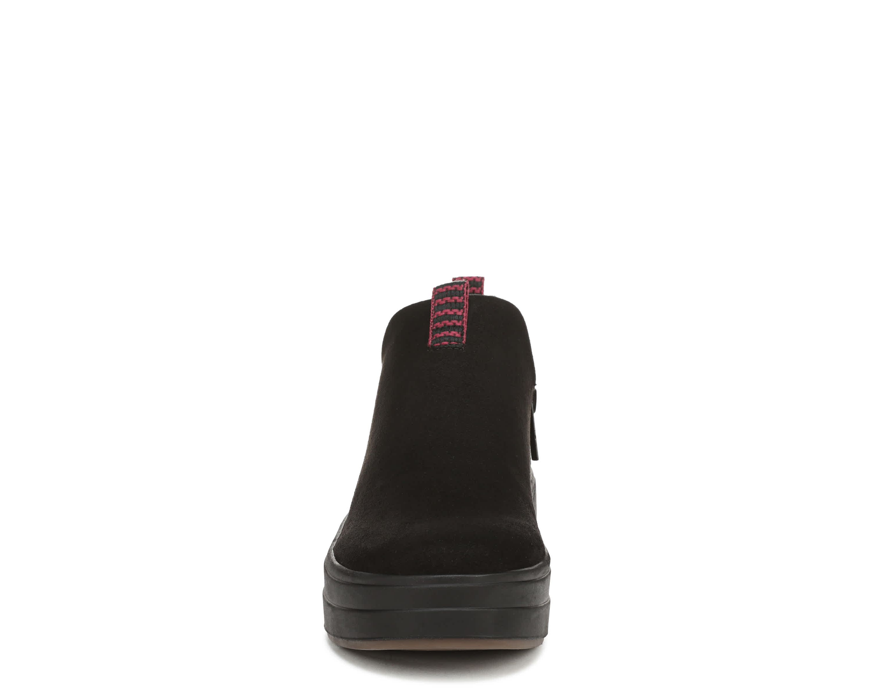 Vivie Ankle Bootie