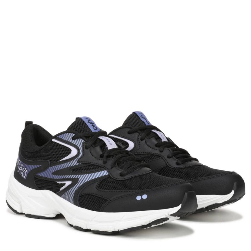 Invoke 2 Walking Sneaker